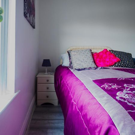 Couldon Lodge Stoke-on-Trent Екстериор снимка