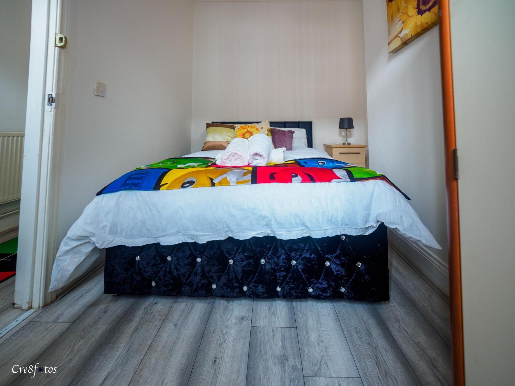 Couldon Lodge Stoke-on-Trent Екстериор снимка